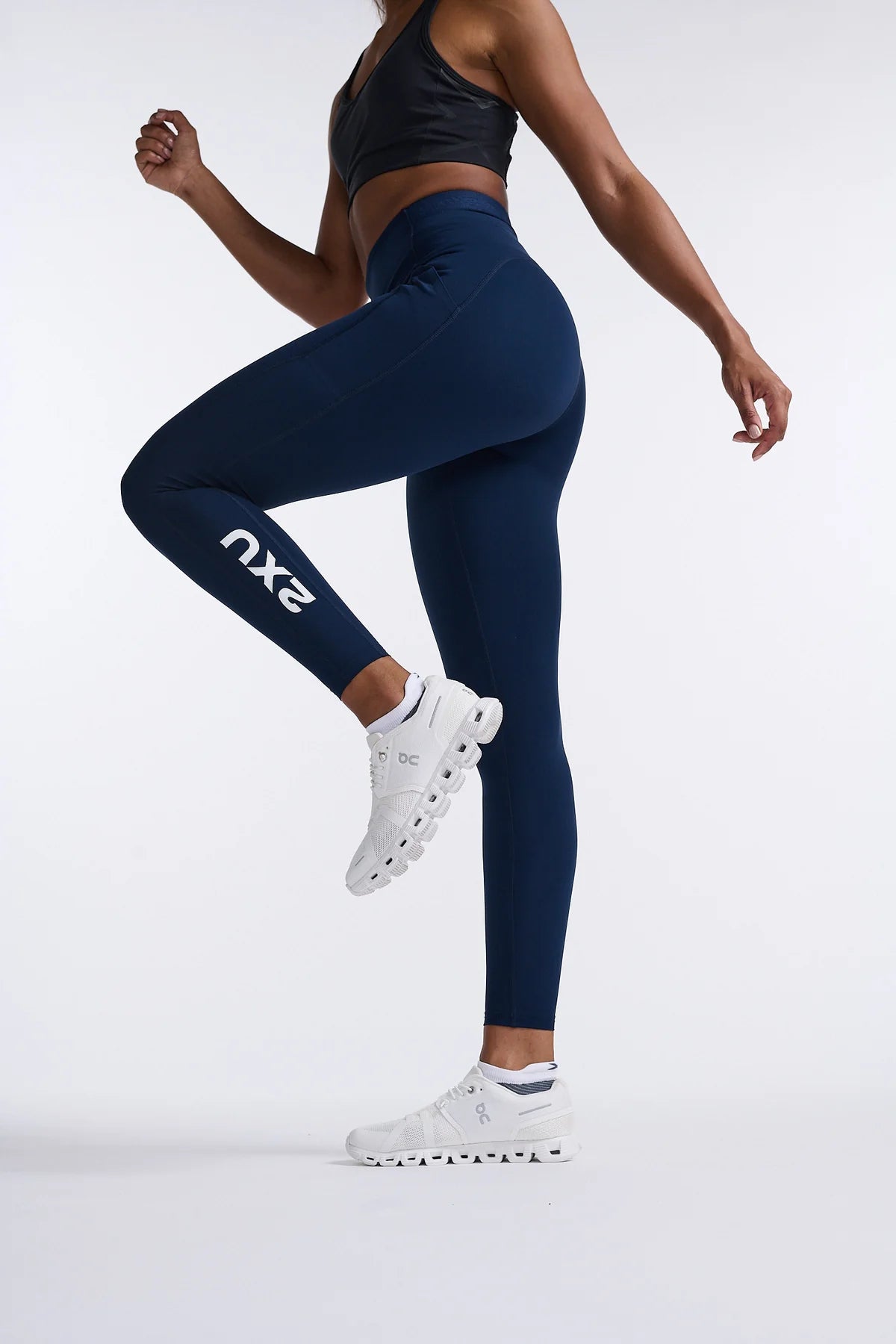 2XU ツータイムズユー レギンスブラックマルチ×ホワイトレディース 2XU ツータイムズユー レギンスブラックマルチ×ホワイトレディース