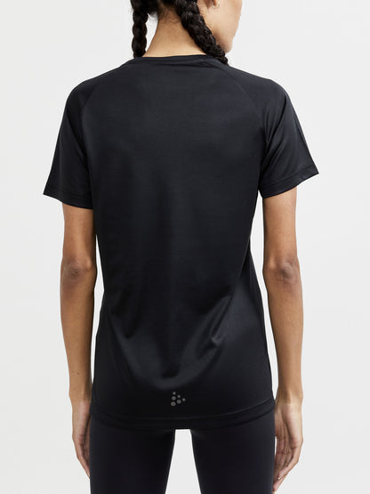 Tシャツ 1911785-999000 CORE ESSENCE LOGO TEE - BLACK [レディーズ]