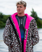 ローブ CRLP HUUB Changing Robe - Leopard/Pink [ユニセックス]