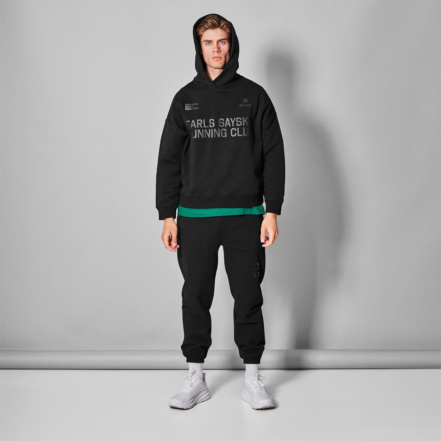 スウェットパーカー ZMLHO01c901 Earls X SAYSKY Hoodie - Black [メンズ]