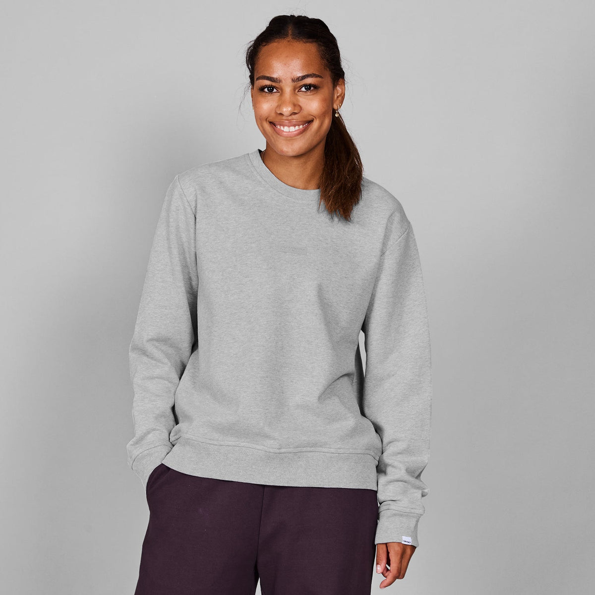 スウェット XWLCR70c6006 Wmns Everyday Crewneck - Grey [レディーズ]