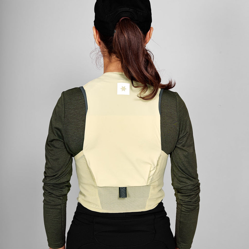ハイドレーションベスト MUAVE101c411 Flow Vest 101 8リットル - Yellow [ユニセックス]