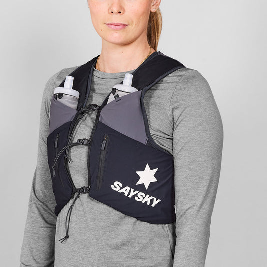 ランニングベスト XUAVE201c901 Flow Vest 201 12L- Black [ユニセックス]