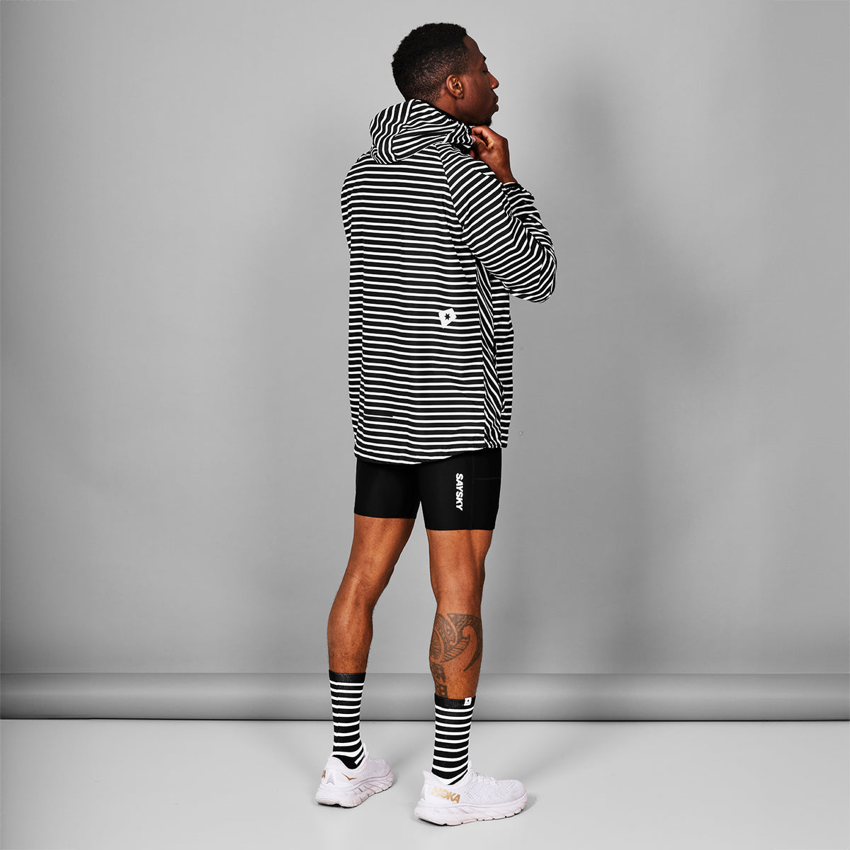 ランニングジャケット LMRJA03c003 Pace Jacket - Black/White Stripe [メンズ]