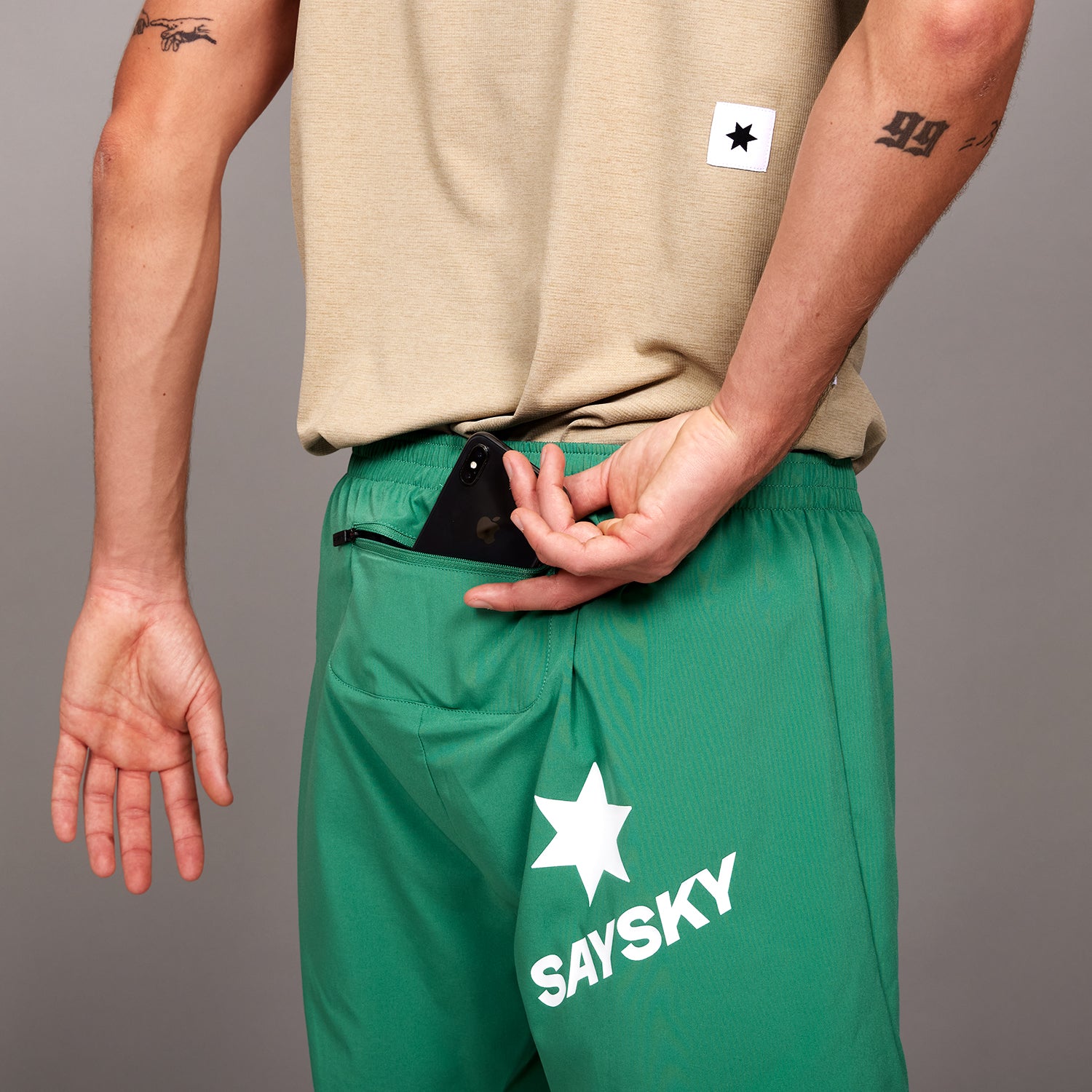 □ 公式 □ SAYSKY/セイスカイ ランニングショーツ LMRSH21c304