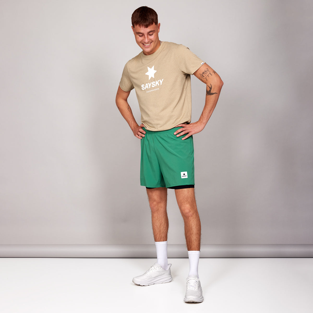 ランニングTシャツ LMRSS30c8001 Logo Combat T-shirt - Sand Beige [メンズ]