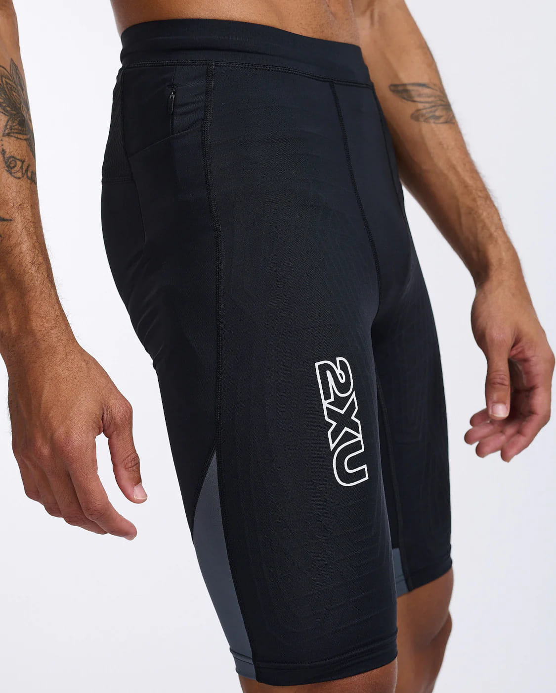2xu ハーフタイツ Sサイズ メンズ MA7050B BLK/WRF □ 公式 □ 2XU/ツータイムズユー ショートタイツ MA7050b-BLK