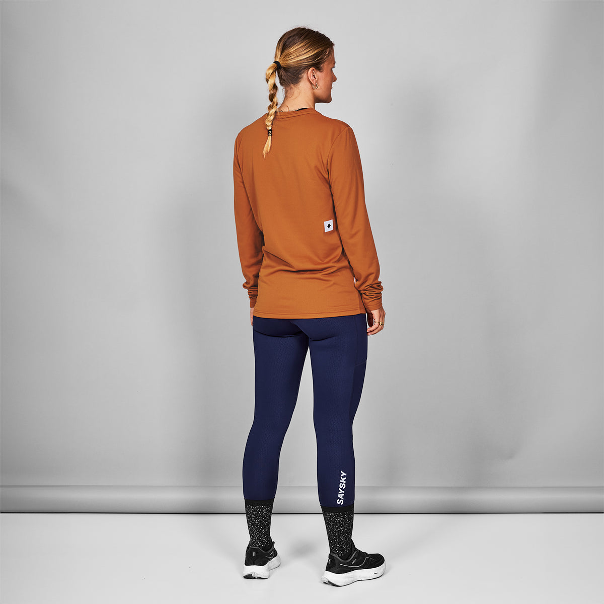ベースレイヤー（ロングスリーブ） MMRBL33c408 Flow Base Layer - Orange [メンズ]