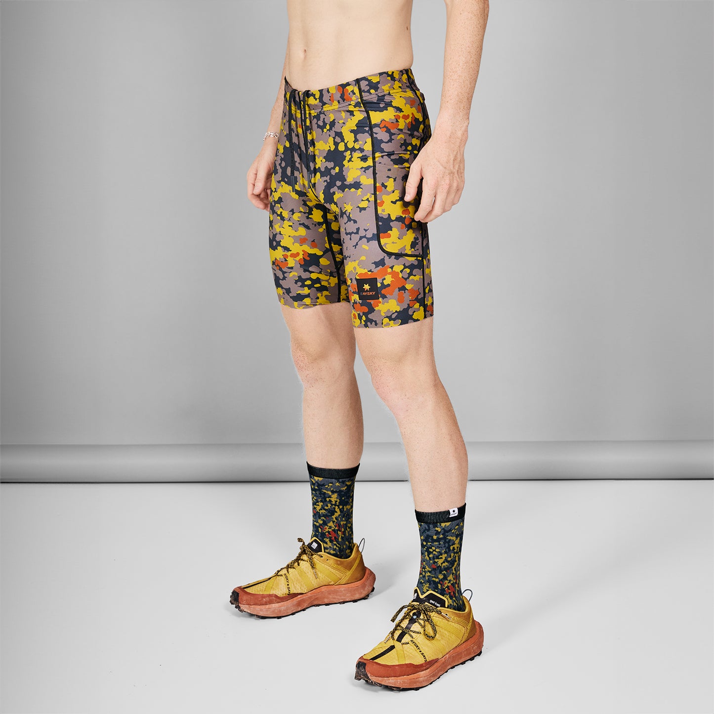 ランニングタイツ MMRST01c1019 Camo Combat+ Short Tights 9inch - Yellow/Grey Flecktarn Fall Camo [メンズ]