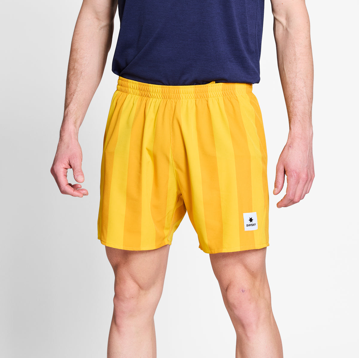 ランニングショーツ NMRSH21c008 Stripe Pace Shorts 5inch - Yellow Stripe Aop [メンズ]