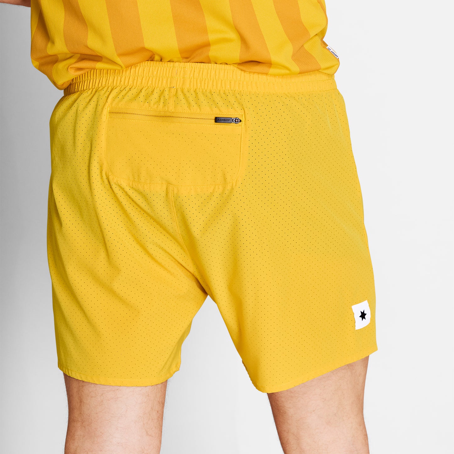 ランニングショーツ NMRSH21c412 Pace Air Shorts 5inch - Yellow [メンズ]