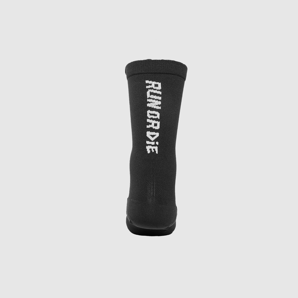 ランニングソックス NUASO102c901 Statement Combat Socks 100 - Black [ユニセックス]