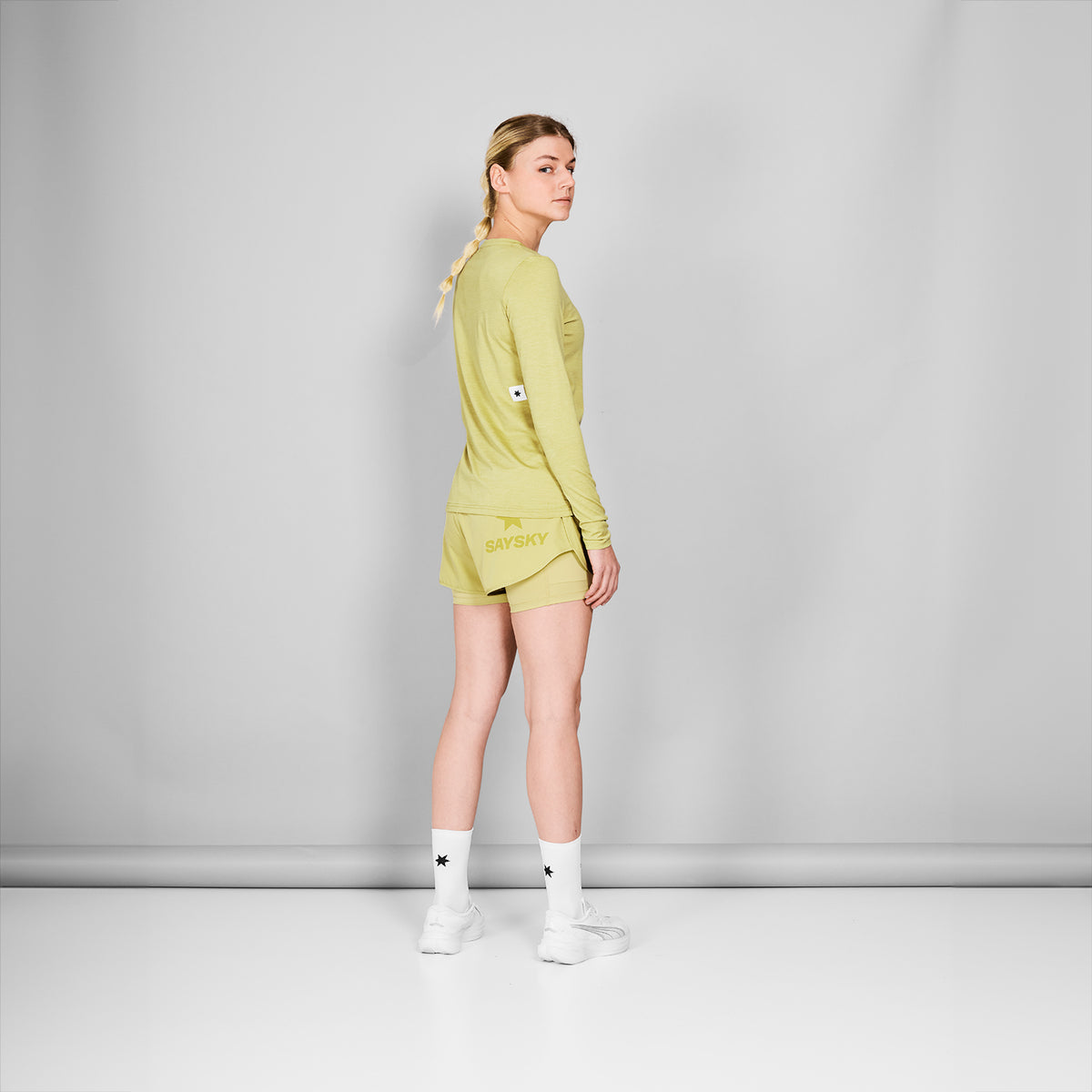 ランニングTシャツ（ロングスリーブ） NWRLS20c3008 Wmns Logo Pace Long Sleeve - Green Melange [レディーズ]