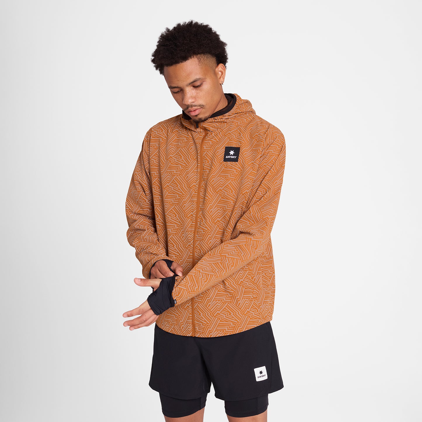 ランニングジャケット OMRJA01c1051 Reflective Blaze Jacket - Orange Aop [メンズ]