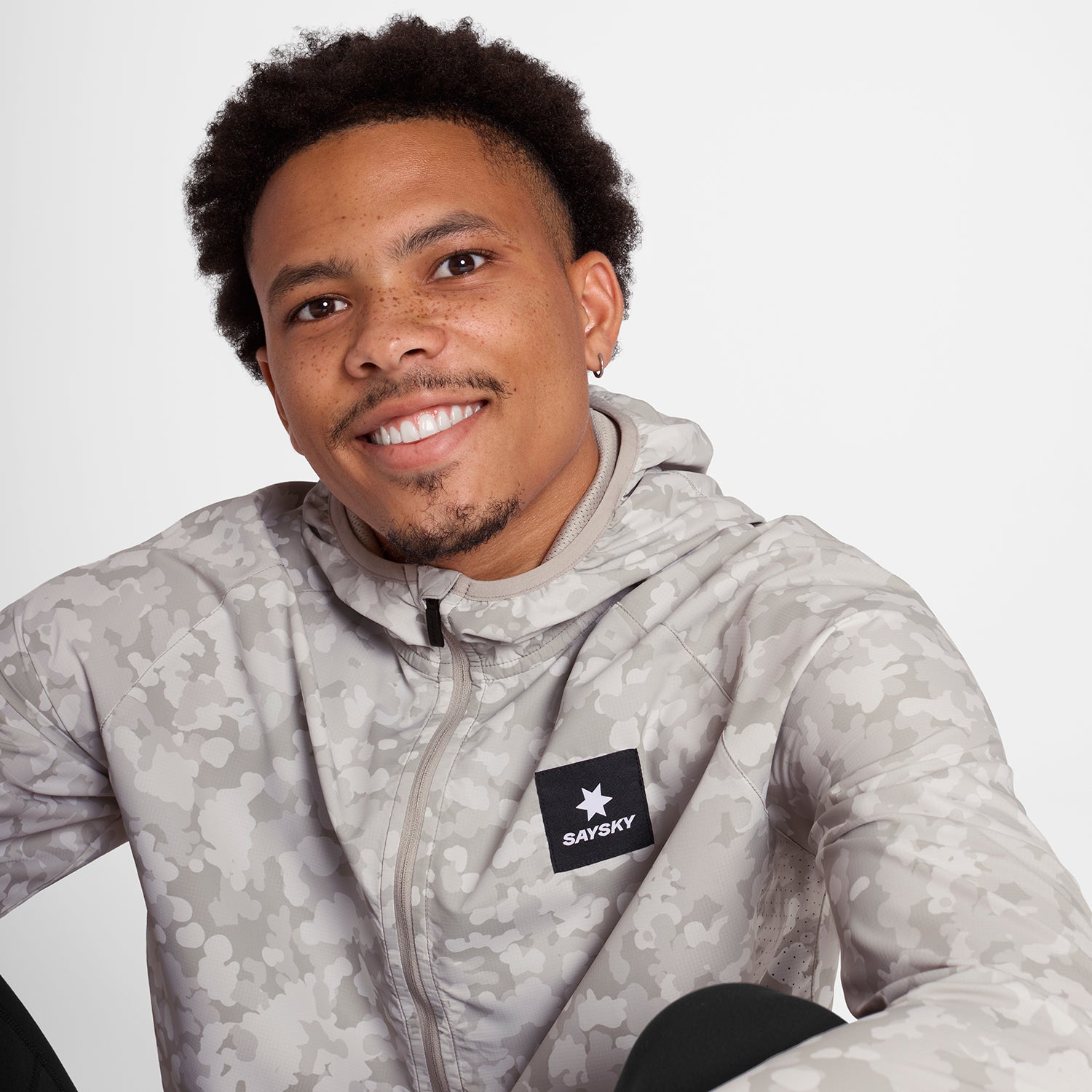 □ 公式 □ SAYSKY/セイスカイ ランニングジャケット OMRJA22c1049