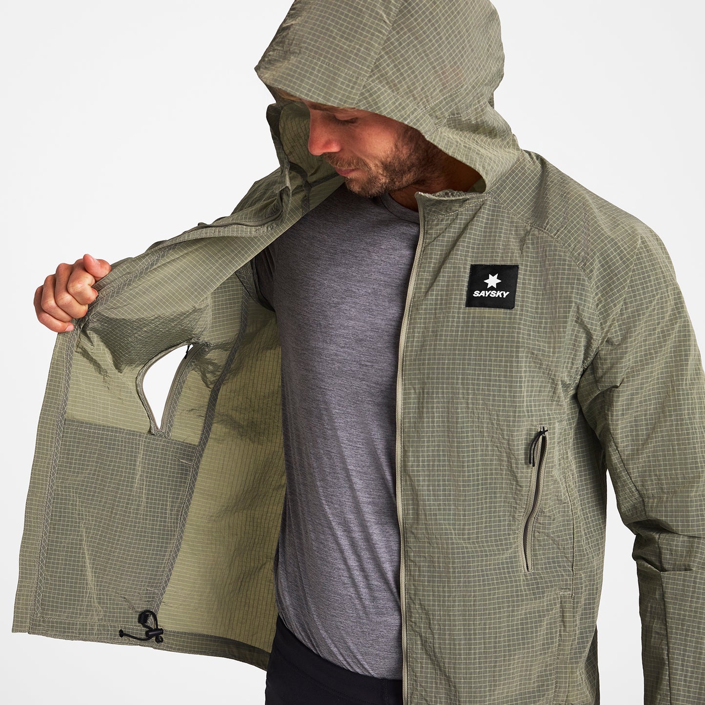 ランニングジャケット OMRJA30c802 Clean Pace Shield Jacket - Beige [メンズ]