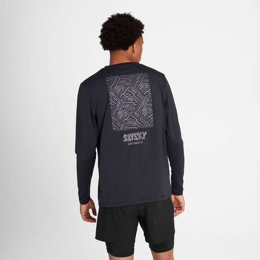 ランニングTシャツ（ロングスリーブ） OMRLS20c9001 Reflective Logo Pace Long Sleeve - Black [メンズ]