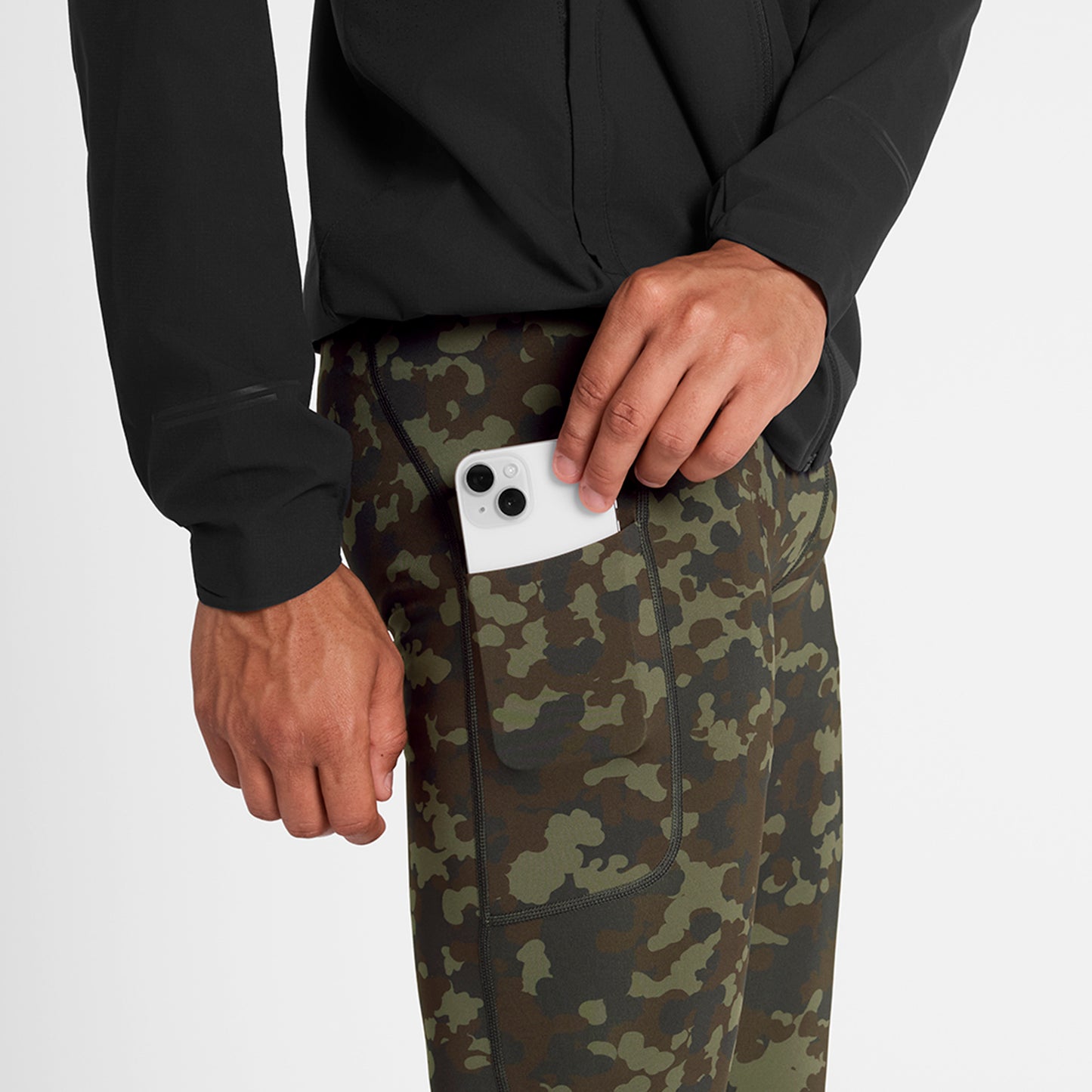 ランニングタイツ OMRLT20c1048 Camo Combat+ Long Tights - Brown Aop [メンズ]