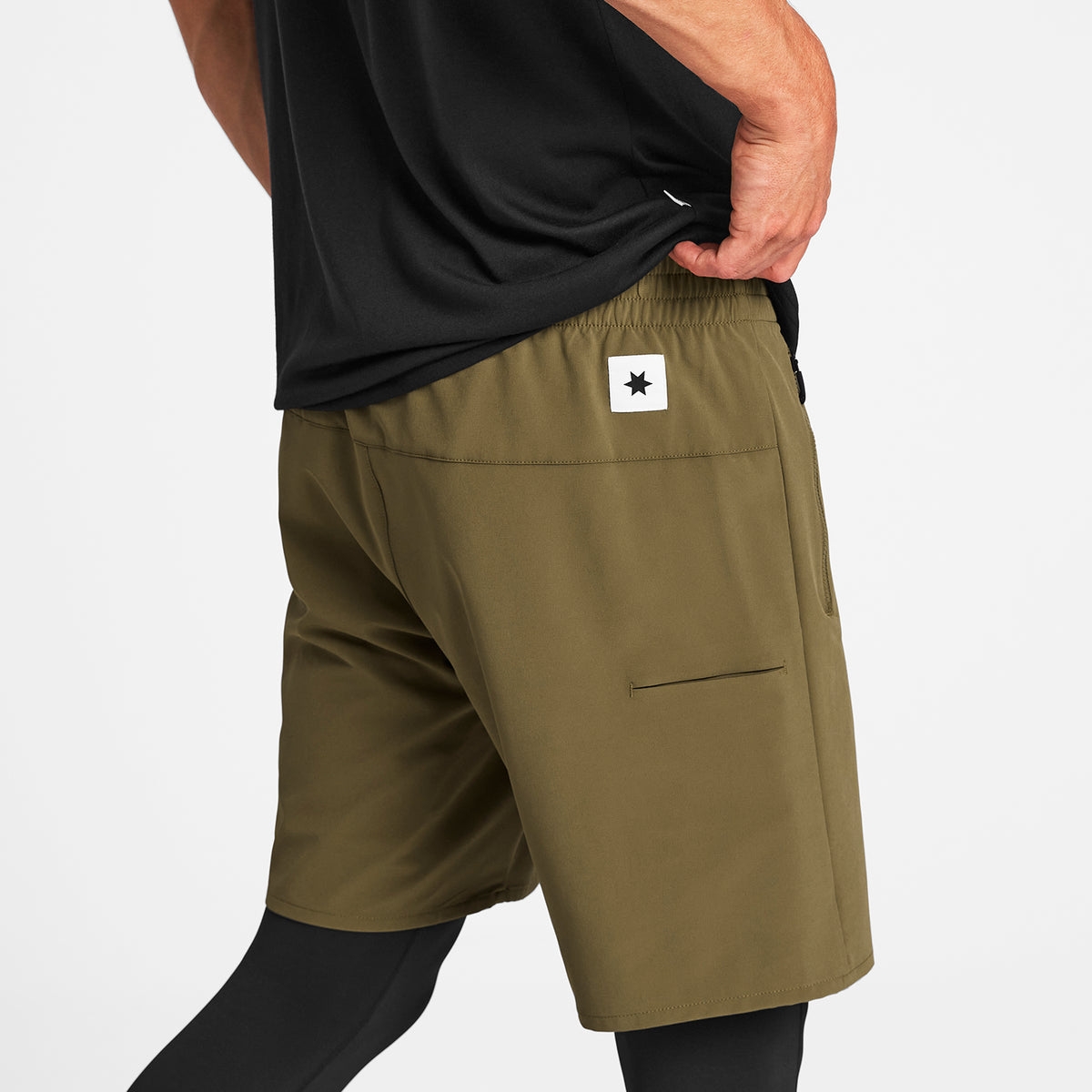 モーションショーツ OMRSH51c804 Motion Shorts 8inch - Beige [メンズ]