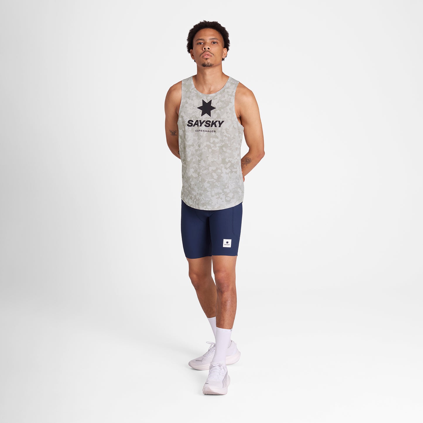 レースシングレット OMRSI31c1049 Camo Combat Singlet - Sand Aop [メンズ]
