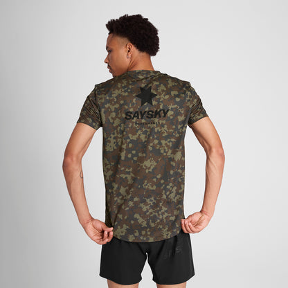 ランニングTシャツ OMRSS31c1048 Camo Combat T-shirt - Brown Aop [メンズ]