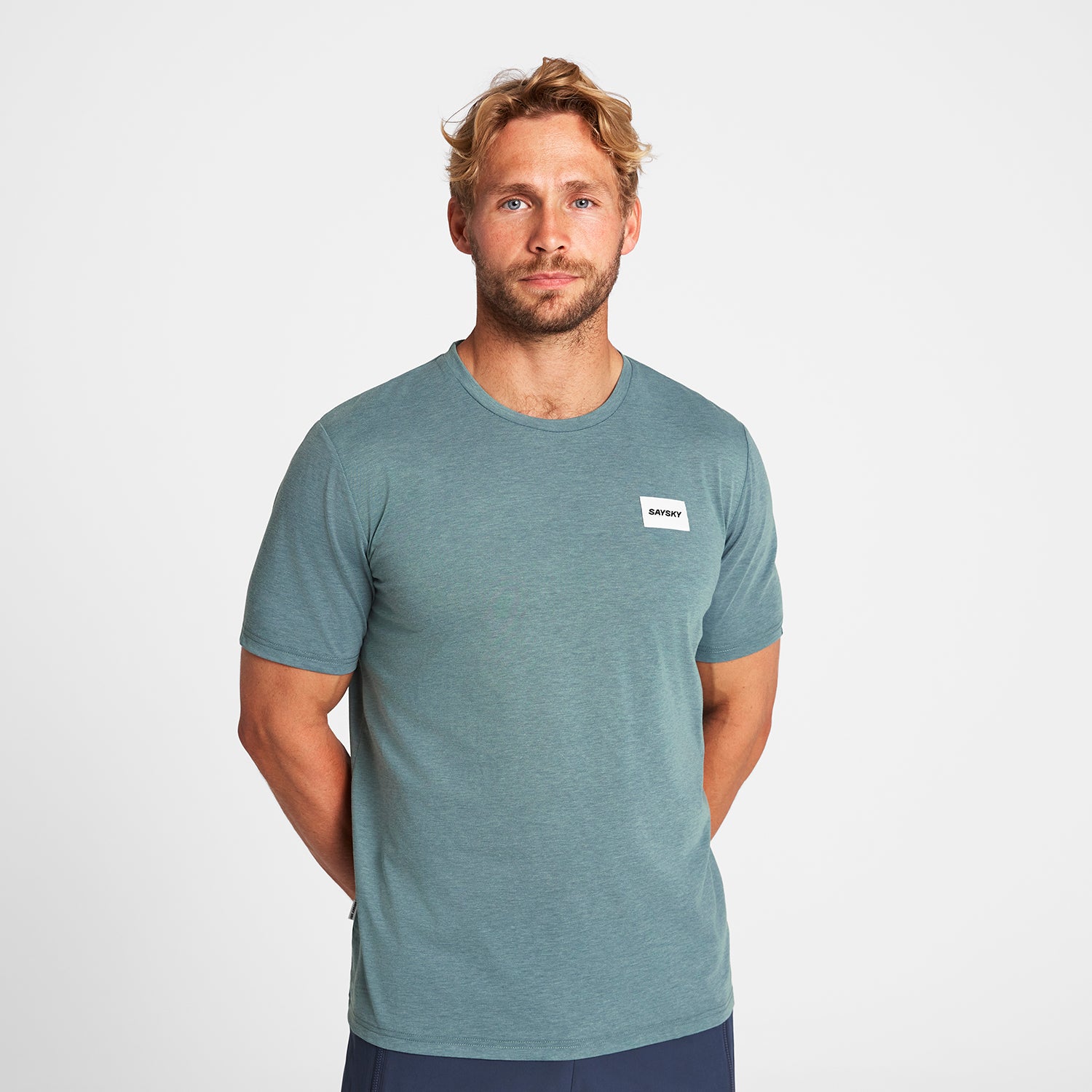 新品 saysky レディース ランニング トップ SAYSKY W Logo Pace Top – Saysky.com