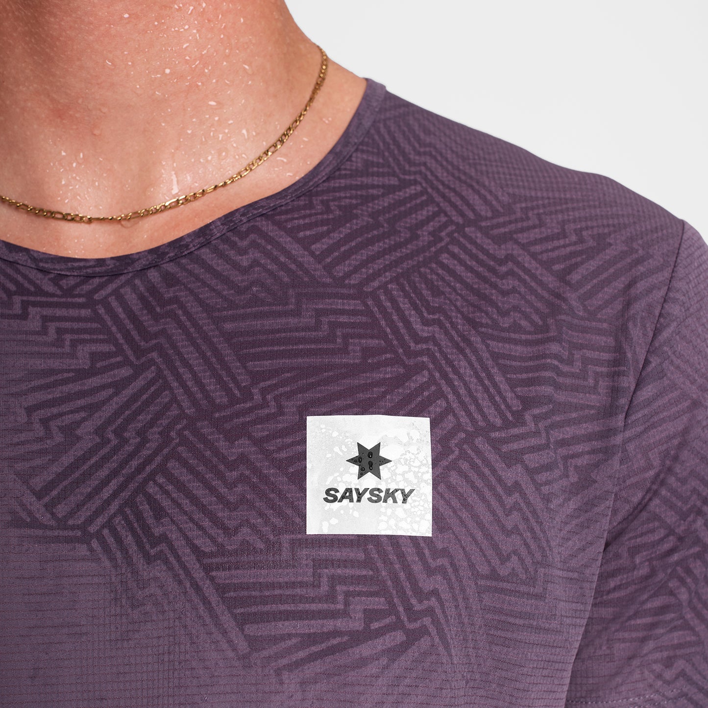 ランニングTシャツ OMRSS60c1053 Reactive Flow T-shirt - Purple Reactive Aop [メンズ]