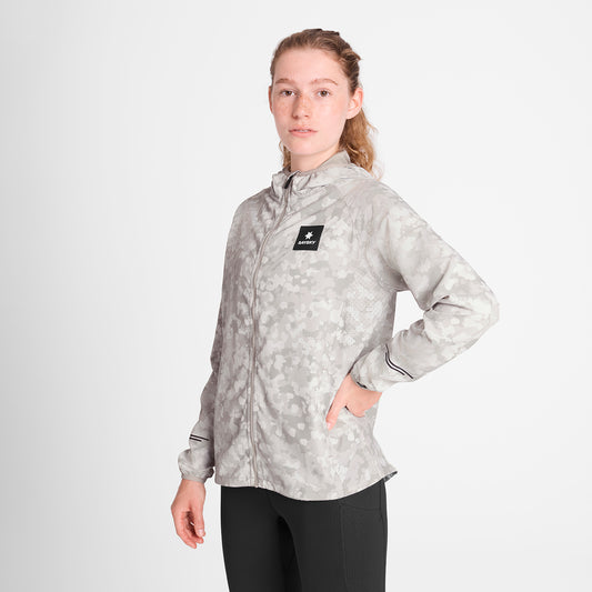 ランニングジャケット OWRJA21c1049 W Camo Pace Jacket - Sand Aop [レディーズ]