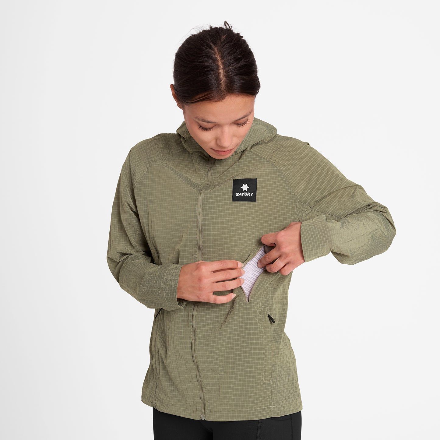 ランニングジャケット OWRJA30c802 W Clean Pace Shield Jacket - Beige [レディーズ]