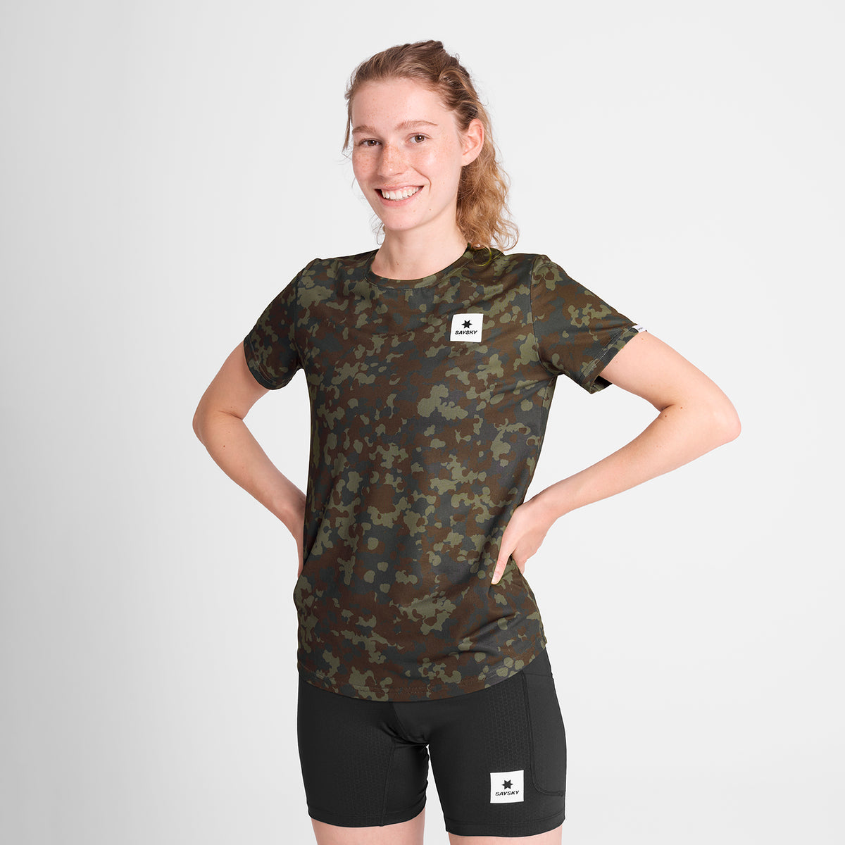 ランニングTシャツ OWRSS31c1048 Wmns Camo Combat T-shirt - Brown Camo Aop [レディーズ]
