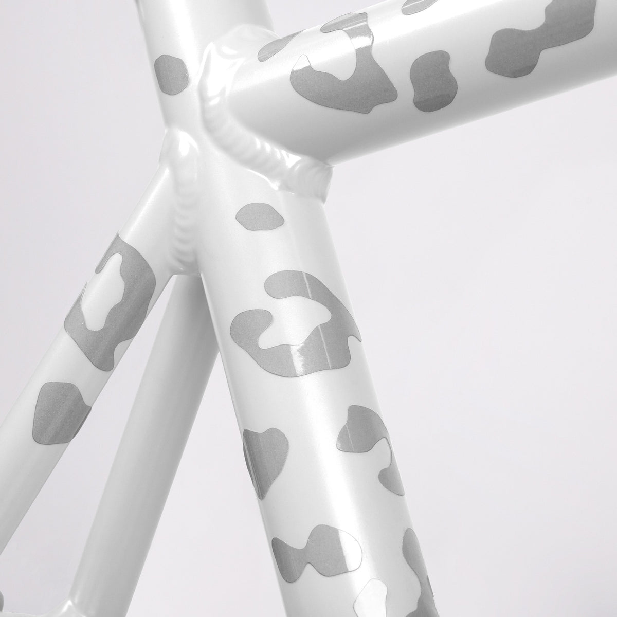 リフレクター BM-349 Reflective-stickers-leopard-print リフレクティブステッカー（豹柄） Reflective Stickers Leopard Print - White