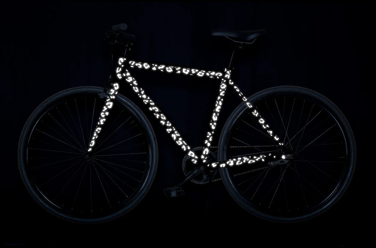 リフレクター BM-526 Reflective-stickers-zebra リフレクティブステッカー（ゼブラ） Reflective Stickers Zebra - Reflective Black