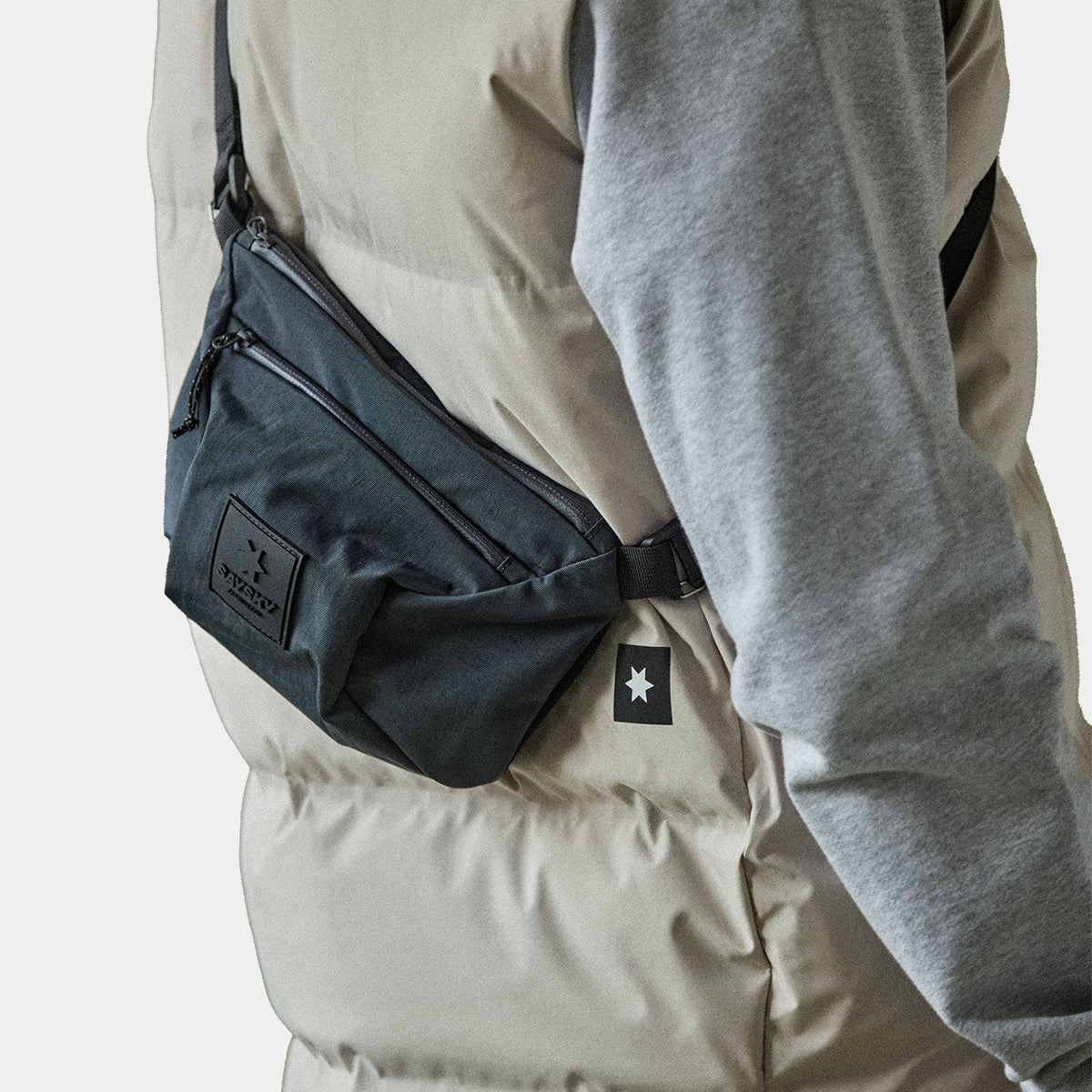 ヒップパック SA70006c901 Bum Bag - Black [ユニセックス]