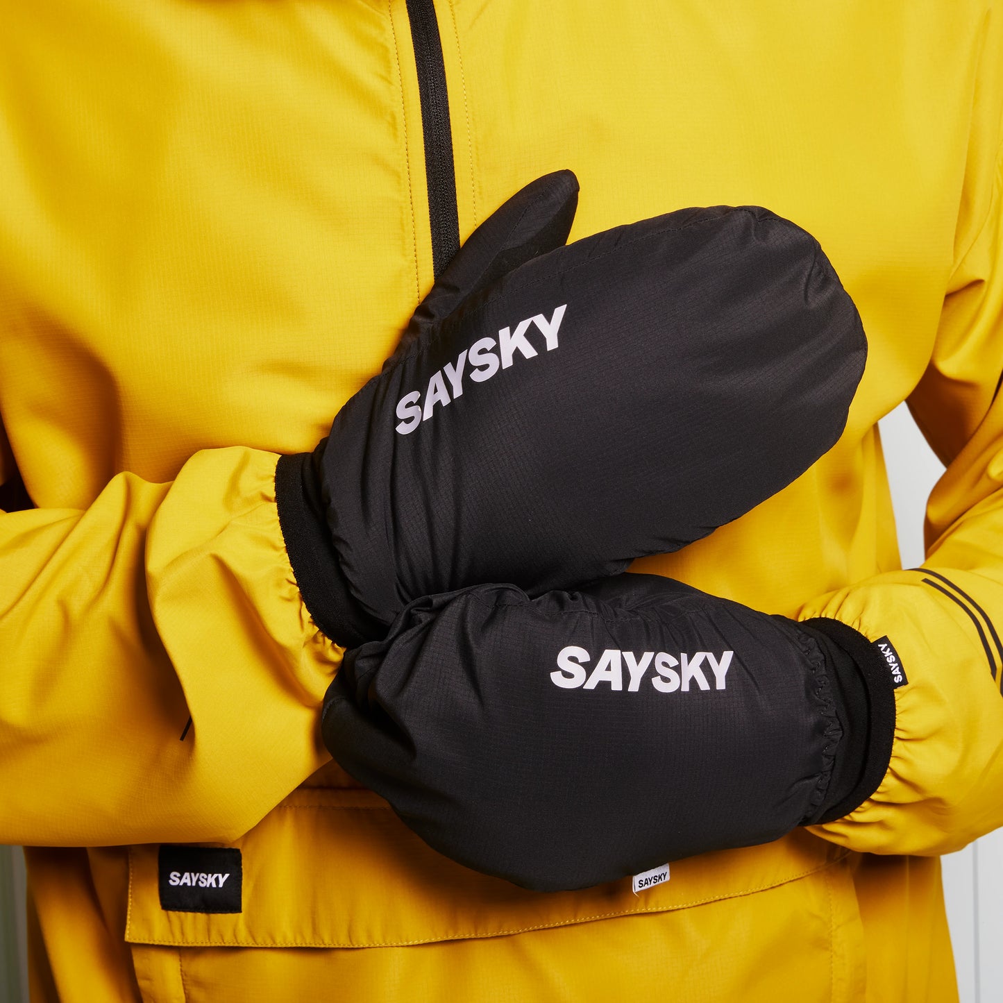 ランニンググローブ SA90013c901 Blaze Mittens - Black [ユニセックス]