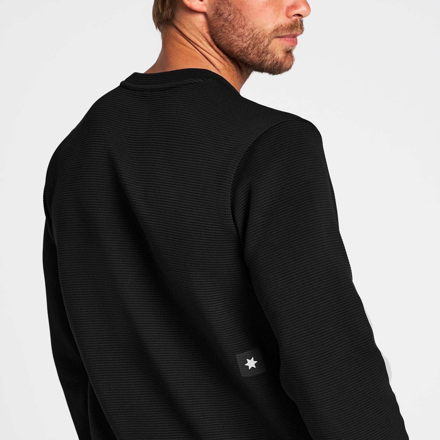 スウェット SM20003c901 Motion Tech Crew Neck - Black [メンズ]