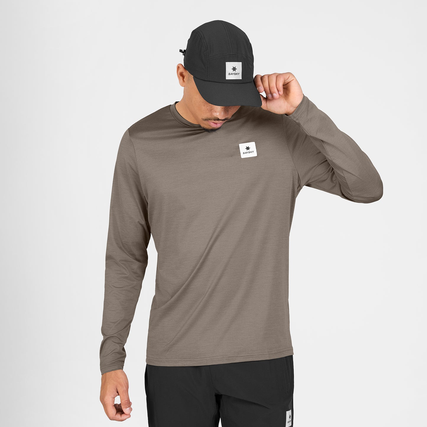 ランニングTシャツ（ロングスリーブ） SM20004c8005 Clean Pace Long Sleeve - Taupe [メンズ]