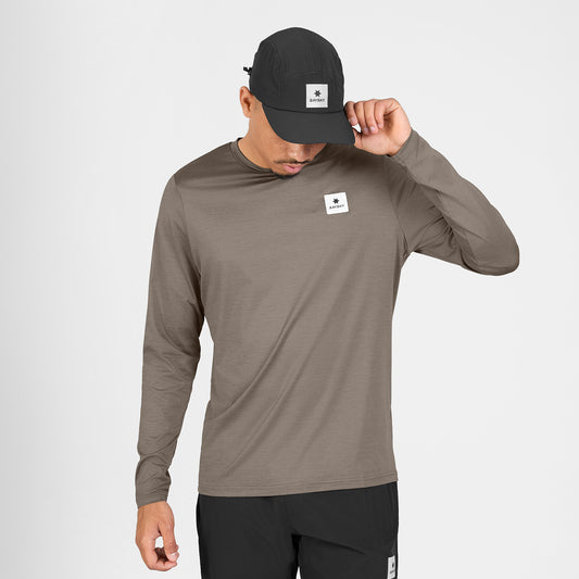 ランニングTシャツ（ロングスリーブ） SM20004c8005 Clean Pace Long Sleeve - Taupe [メンズ]