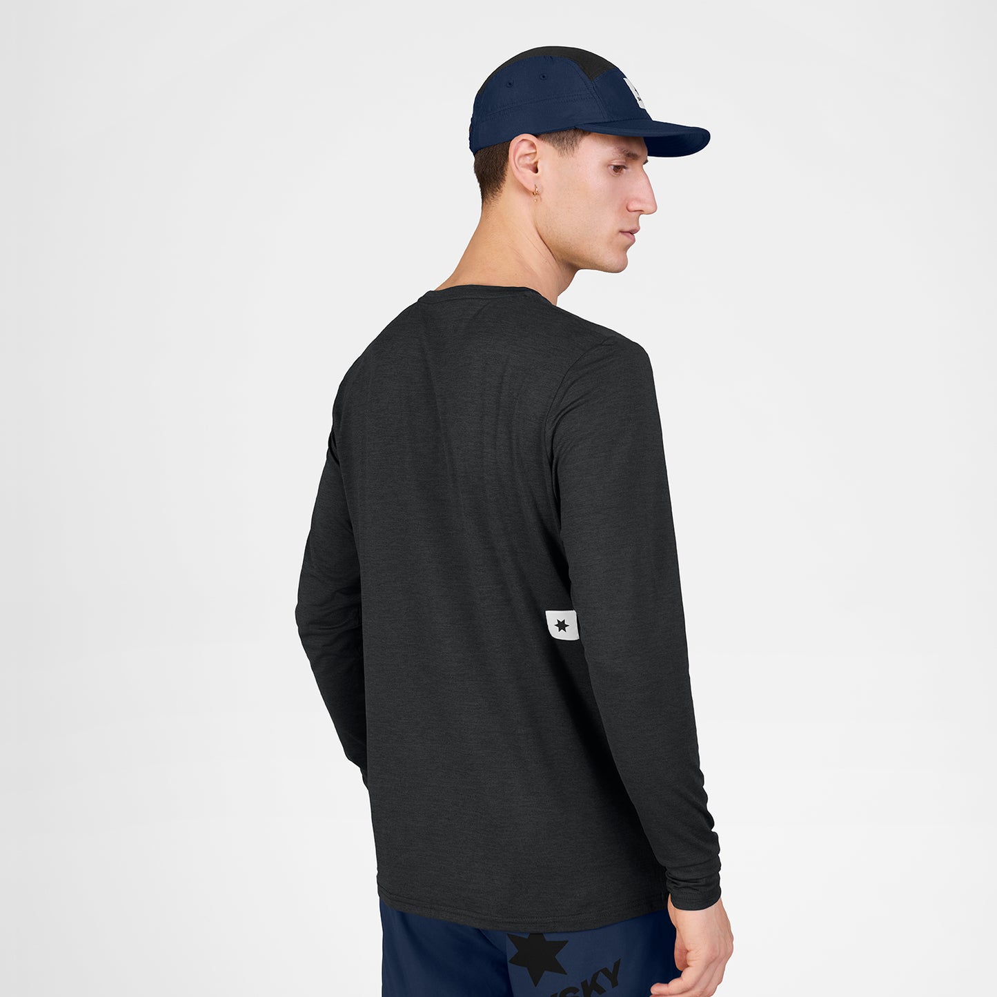 ランニングTシャツ（ロングスリーブ） SM20004c9001 Clean Pace Long Sleeve - Black [メンズ]