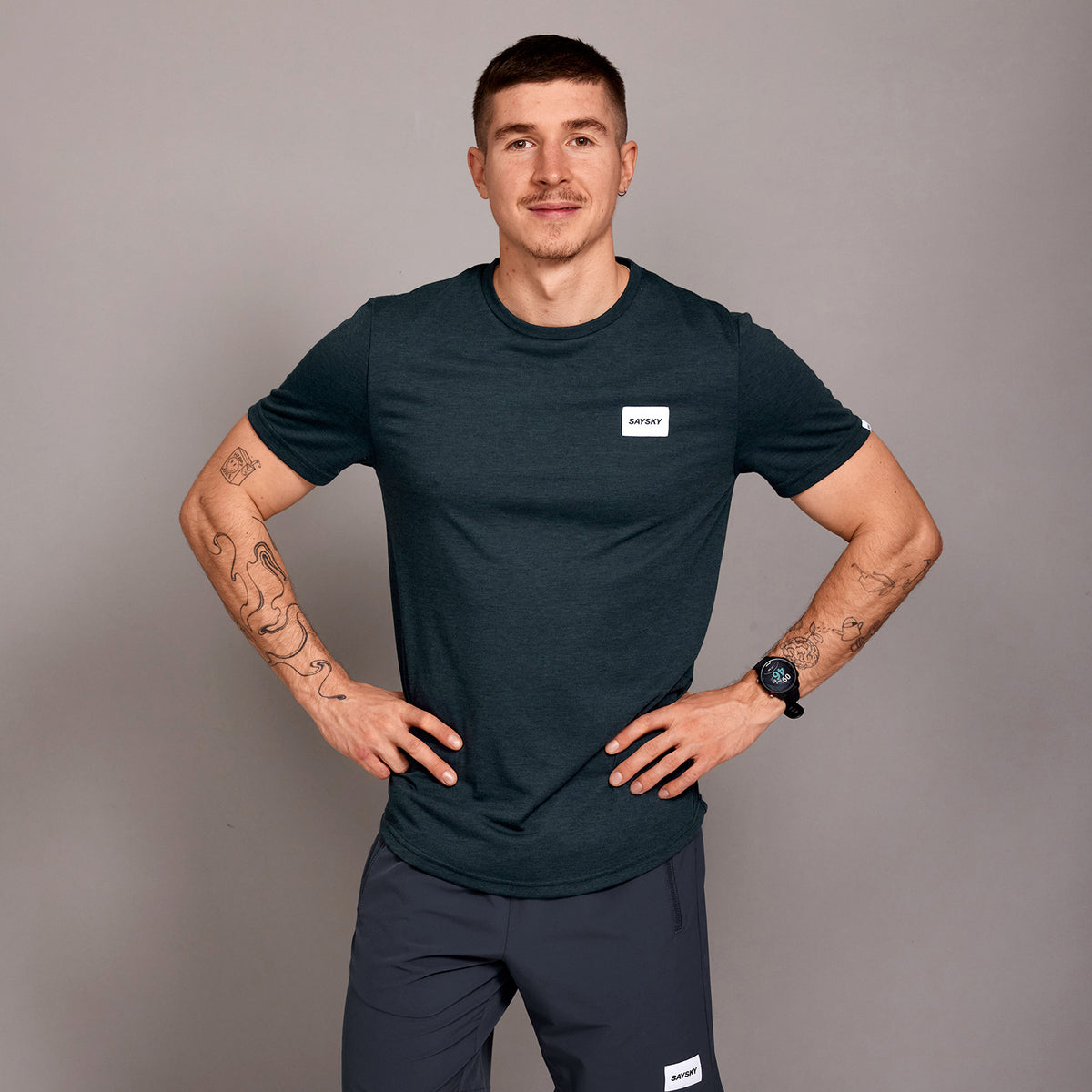 モーションTシャツ SM25001c6001 Clean Motion T-shirt - Grey [メンズ]