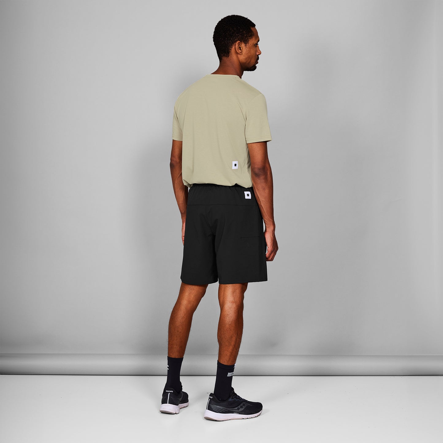 モーションTシャツ SM25001c801 Clean Motion T-shirt - Beige [メンズ]