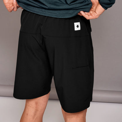 モーションショーツ SM40001c901 Motion Shorts 8`` - Black [メンズ]