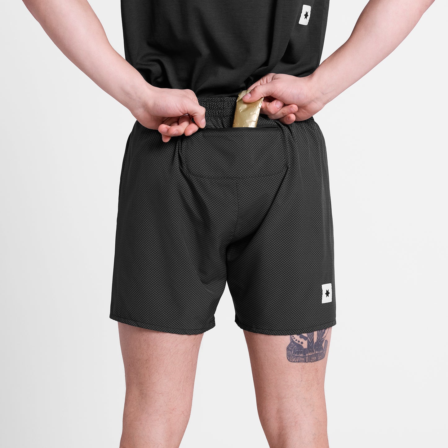 ランニングショーツ SM40014c1062 Zig Zag Pace Shorts 5`` - Blackzigzag [メンズ]