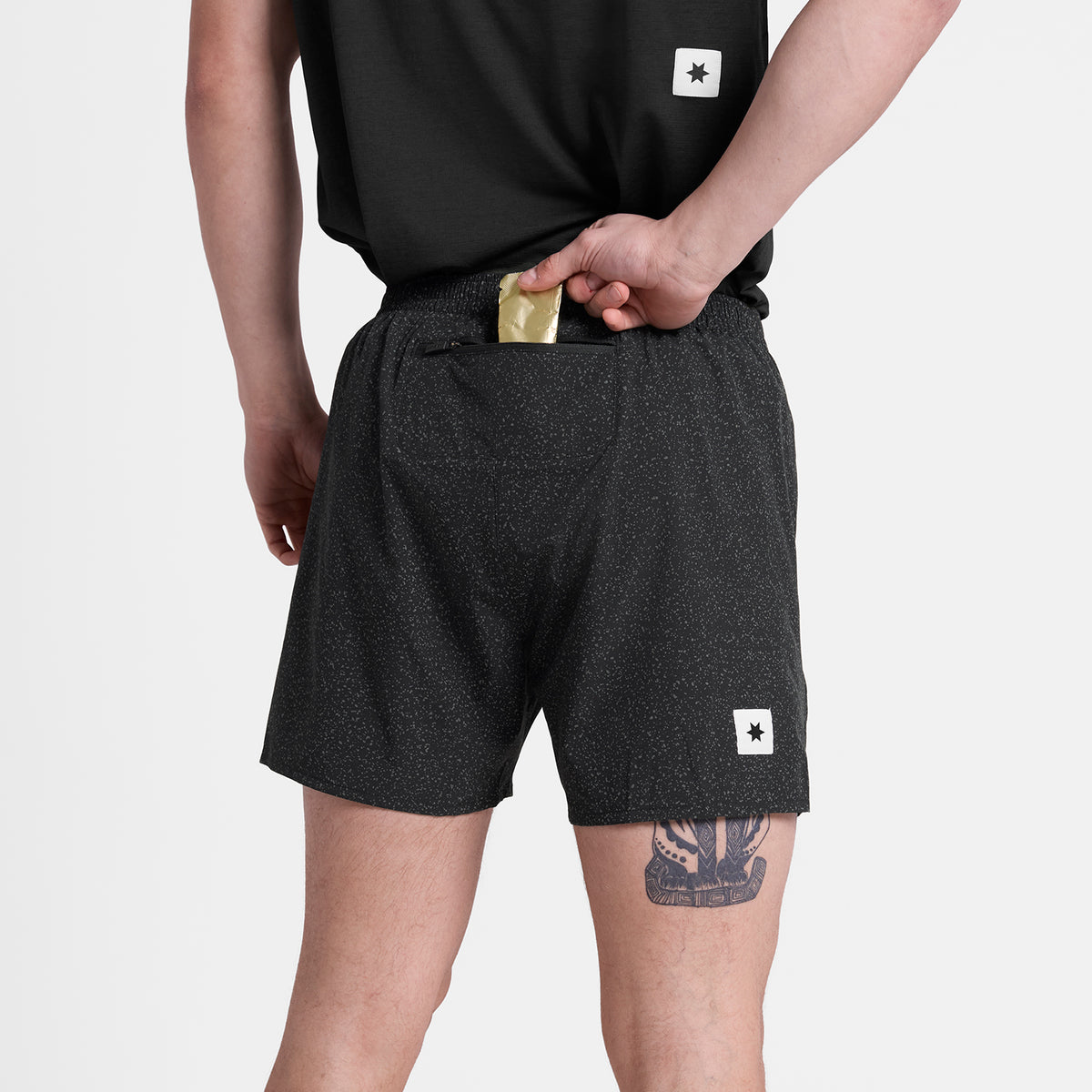 ランニングショーツ SM40015c1072 Universe Pace Shorts 5inch - Blackuniverse [メンズ]