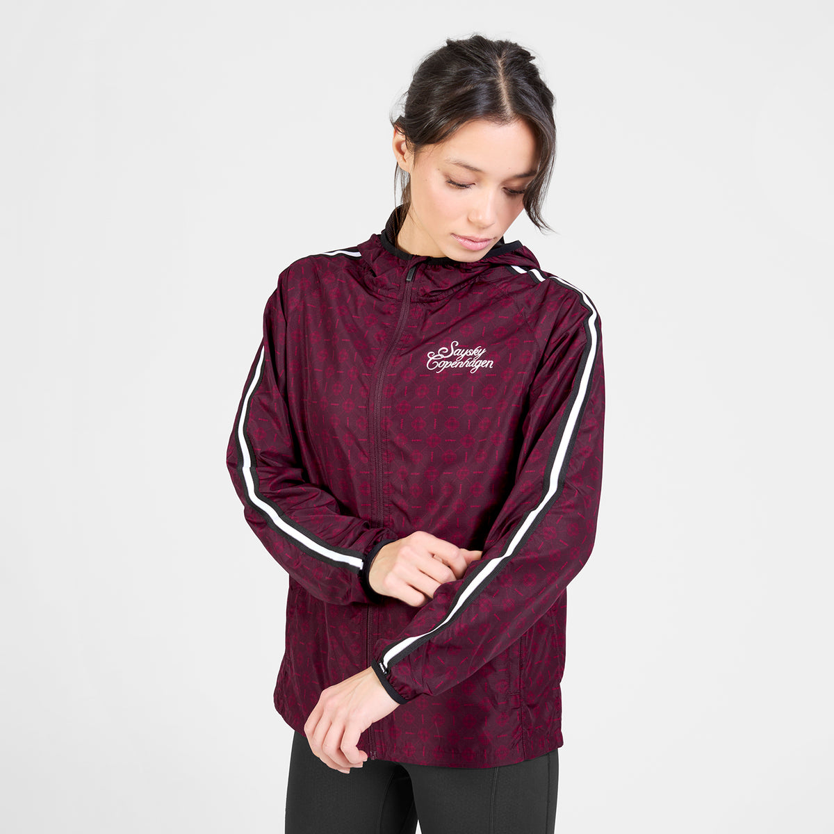ランニングジャケット SW10007c1078 W Couture Pace Jacket - Burgundy Aop [レディーズ]