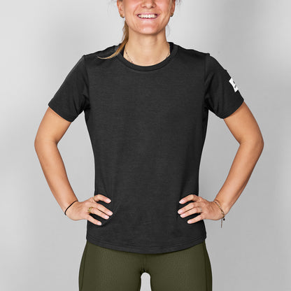 ランニングTシャツ SW25002c9001 W Clean Pace T-shirt - Black [レディーズ]