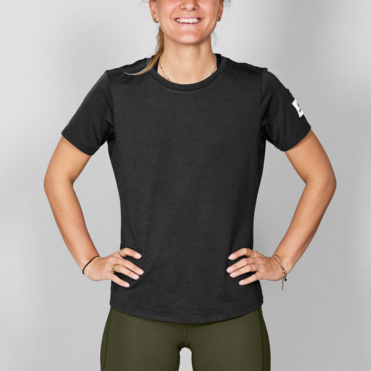 ランニングTシャツ SW25002c9001 W Clean Pace T-shirt - Black [レディーズ]