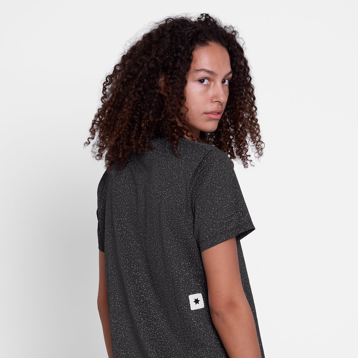 ランニングTシャツ SW25014c1072 Wmns Universe Combat T-shirt - Blackuniverse [レディーズ]