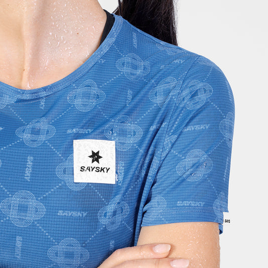 ランニングTシャツ SW25019c1075 Wmns Reactive Flow T-shirt - Blue Aop [レディーズ]