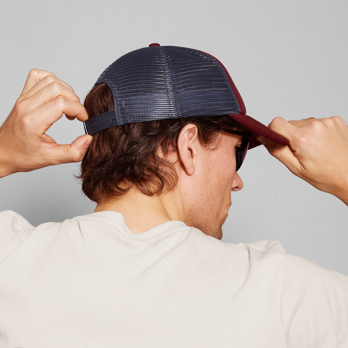 ランニングキャップ MUACA401c508 Trucker Cloud Cap - Red [ユニセックス]