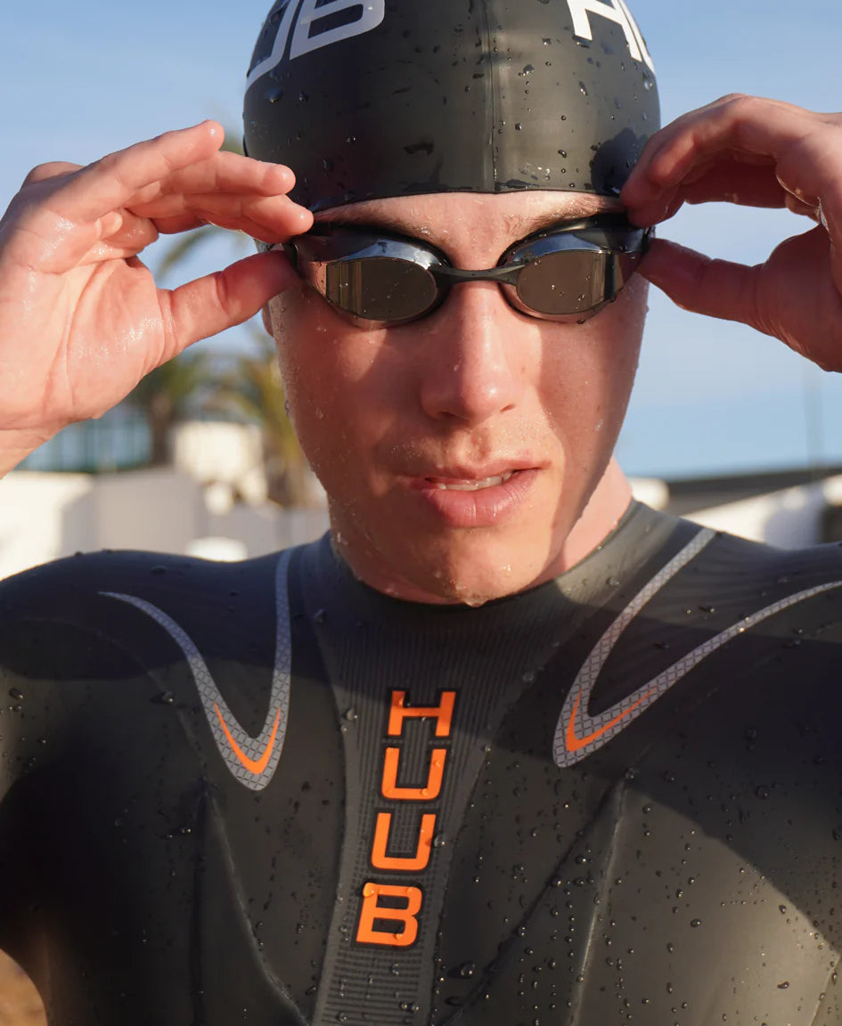 □ 公式 □ HUUB/フーブ トライアスロン用ウェットスーツ TCE35 □ 公式 □ HUUB/フーブ トライアスロン用ウェットスーツ TCE35